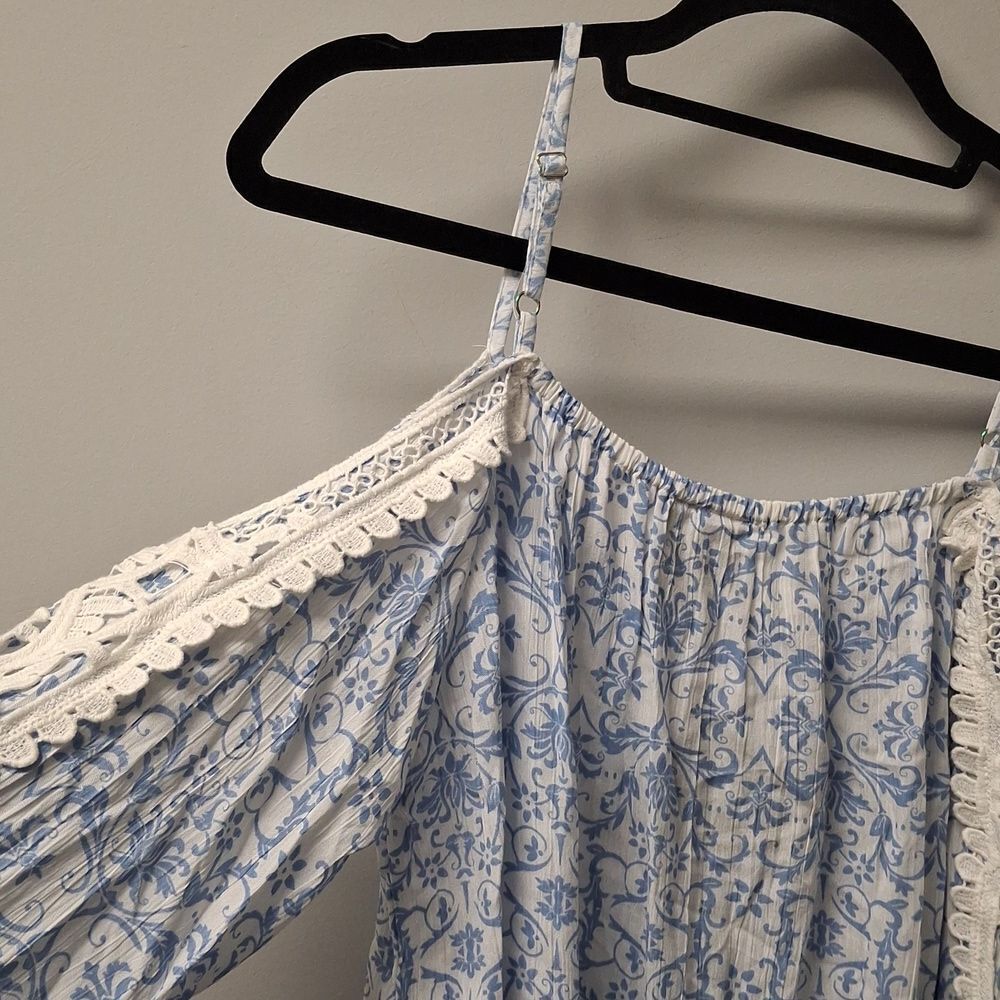 Angie Blue & White Lace Boho Off Shoulders Long Sleeve Vintage Design Flowy Top — image 5 of 6